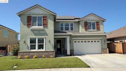 8491 Pinehollow Cir, Discovery Bay, CA, 94505 | Card Image