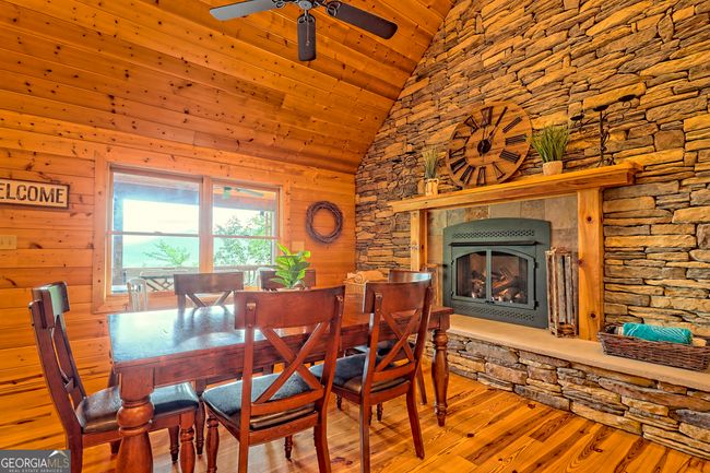672 Screamer Dr, House other with 3 bedrooms, 3 bathrooms and null parking in Clayton GA | Image 36