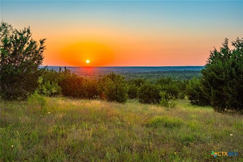 1305 County Road 3800, Lampasas, TX, 76550-1362 | Card Image
