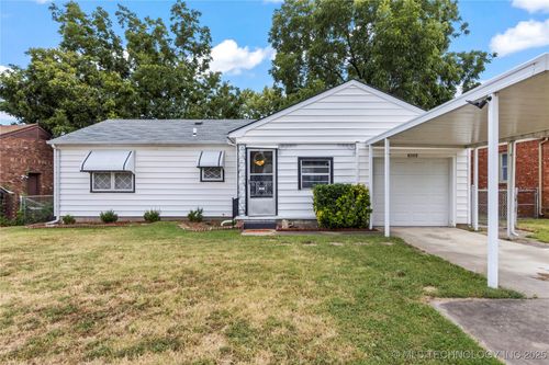 6836 King St, Tulsa, OK, 74115-6832 | Card Image