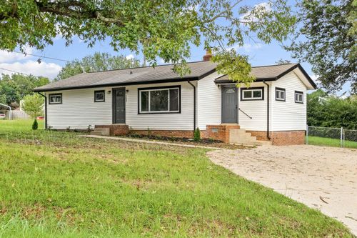 1499 N Liberty Church Rd, Clarksville, TN, 37042-7107 | Card Image