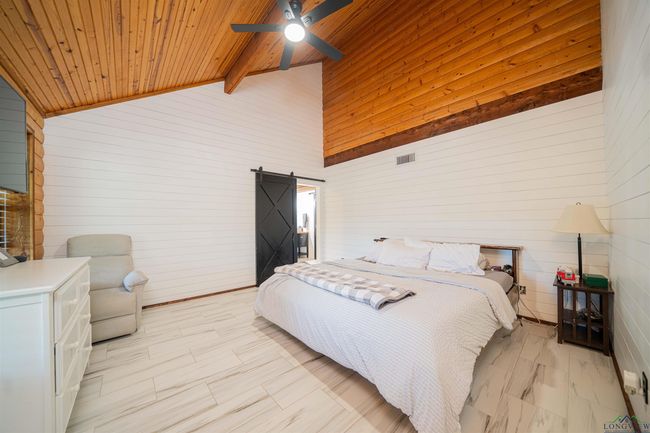741 E Wilkins Rd, House other with 3 bedrooms, 2 bathrooms and null parking in Gladewater TX | Image 11