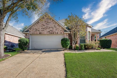654 Scenic Ranch Cir, Fairview, TX, 75069-1914 | Card Image