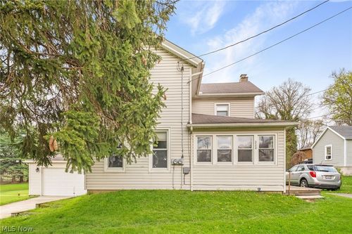 228 S Portage St, Doylestown, OH, 44230-1517 | Card Image