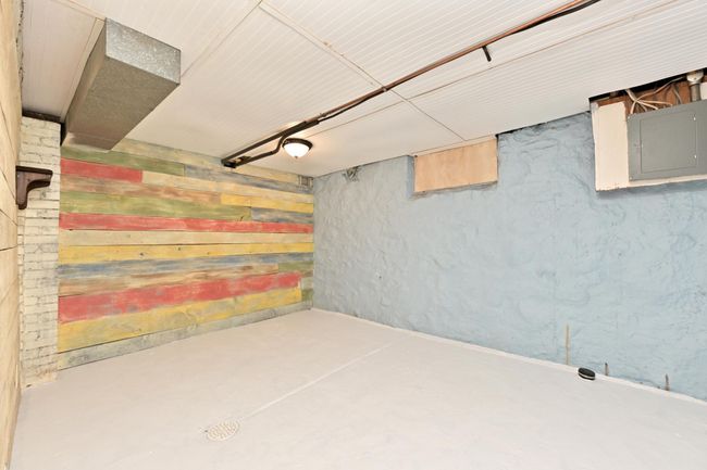 EXTRA ROOM LOWER LEVEL | Image 21