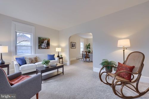 131 Pear St, BOYERTOWN, PA, 19512-1536 | Card Image