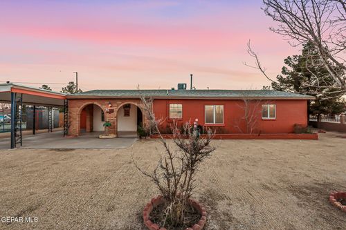 728 Artemediano St, Socorro, TX, 79927-2304 | Card Image