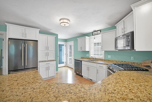 139 Onset Ave, House other with 4 bedrooms, 3 bathrooms and 4 parking in Onset MA | Image 17