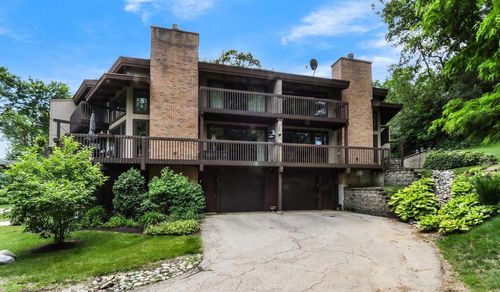 gg1-850 Hillside Drive, Fontana, WI, 53125 | Card Image