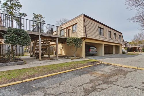 1511 Monterry Pl, Newport News, VA, 23608-4557 | Card Image