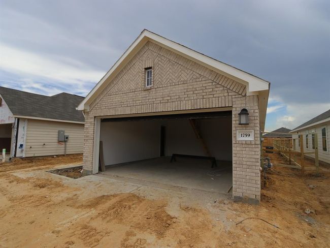 1759 W Stroker Rd, House other with 3 bedrooms, 2 bathrooms and 2 parking in Crosby TX | Image 7