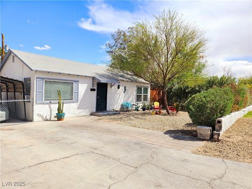 424 N 16th St, Las Vegas, NV, 89101-3210 | Card Image