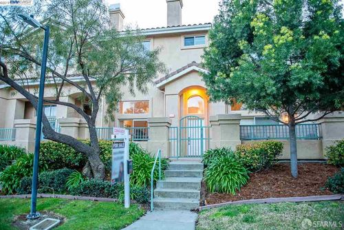 21-34397 Anzio Ter, Fremont, CA, 94555-1828 | Card Image