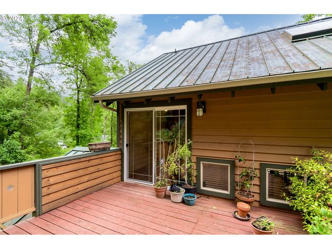 1650 Leatherwood Dr, House other with 3 bedrooms, 3 bathrooms and 1 parking in Eugene OR | Image 20