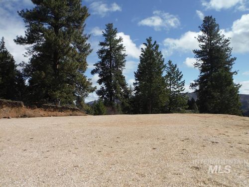 71 Boise Ctr, Boise, ID, 83702 | Card Image