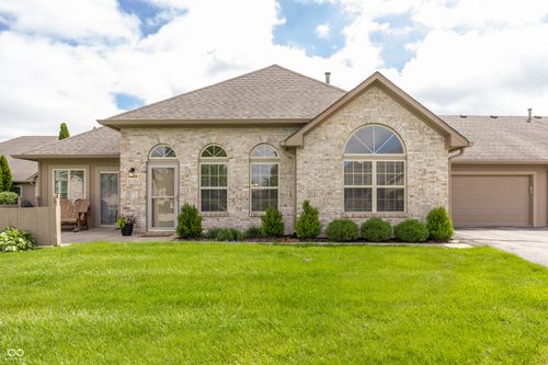 11251 Abington Pl, Fishers, IN, 46038-3801 | Card Image