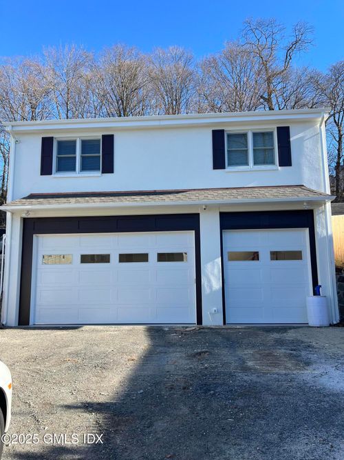 67 Pemberwick Rd, Greenwich, CT, 06831-5027 | Card Image