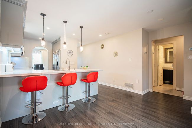 4 Simmons Blvd, House other with 5 bedrooms, 4 bathrooms and 3 parking in Brampton ON | Image 13