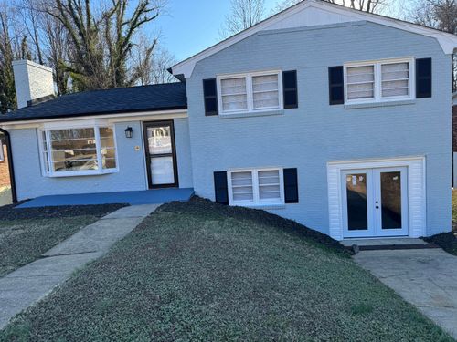 146 Fairlawn Dr, Danville, VA, 24540-1630 | Card Image