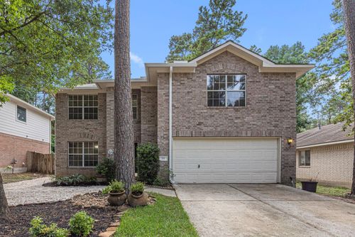 202 W Misty Dawn Dr, The Woodlands, TX, 77385-3748 | Card Image