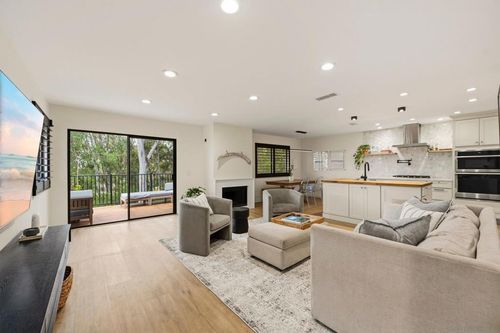 6540 Corte Valdez, Carlsbad, CA, 92009 | Card Image