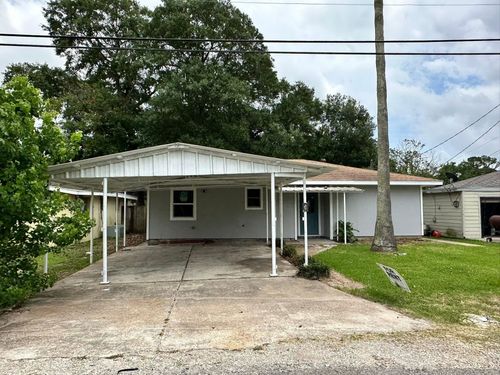 131 Chicago Ave, Nederland, TX, 77627 | Card Image