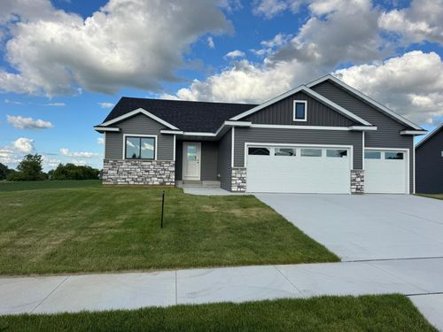 903 7th Ave, Wanamingo, MN, 55983-3414 | Card Image