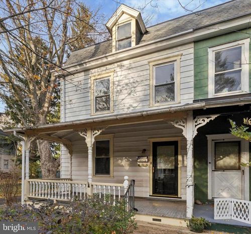 7823 Flourtown Ave, WYNDMOOR, PA, 19038-8012 | Card Image