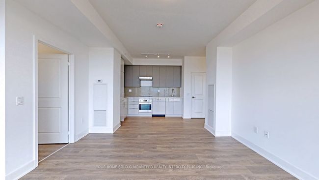 3308 - 2916 Highway 7 Avenue, Condo with 2 bedrooms, 2 bathrooms and 1 parking in Vaughan ON | Image 8