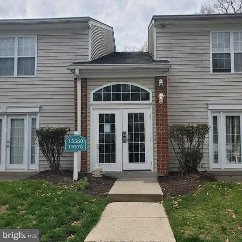 15560 Horseshoe Ln, WOODBRIDGE, VA, 22191-4126 | Card Image