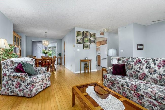 2267 Nitnat Pl, House other with 4 bedrooms, 3 bathrooms and 4 parking in Courtenay BC | Image 6