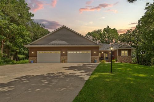 1900 Hiersche Rd, Faribault, MN, 55021-2219 | Card Image