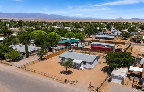 3911 E Neal Ave, Kingman, AZ, 86409-2347 | Card Image