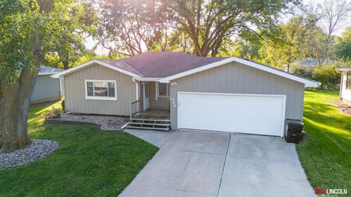 103 Concord Ave, Hickman, NE, 68372-9617 | Card Image