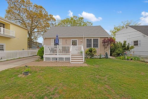204 Frances Ave, Villas, NJ, 08251-2131 | Card Image