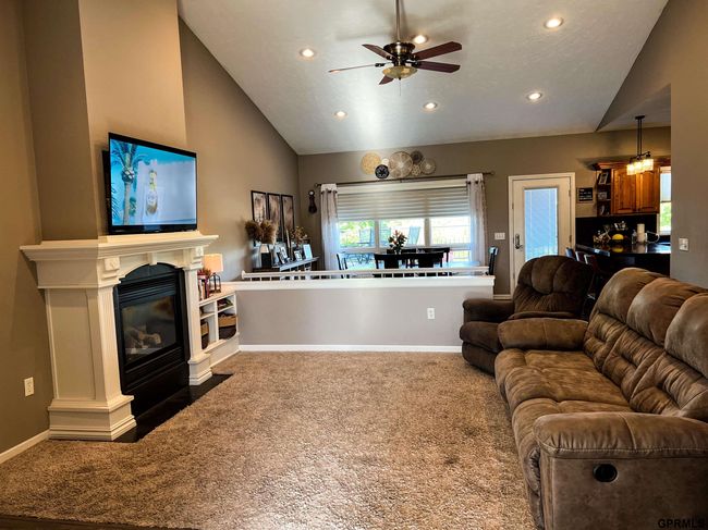 703 S Shimerda St, House other with 4 bedrooms, 3 bathrooms and 3 parking in Wilber NE | Image 5