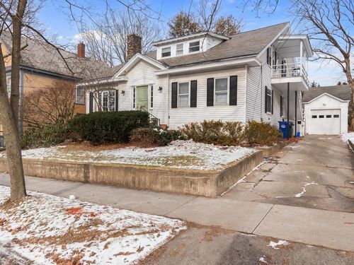 468 North St, Burlington, VT, 05401-1626 | Card Image