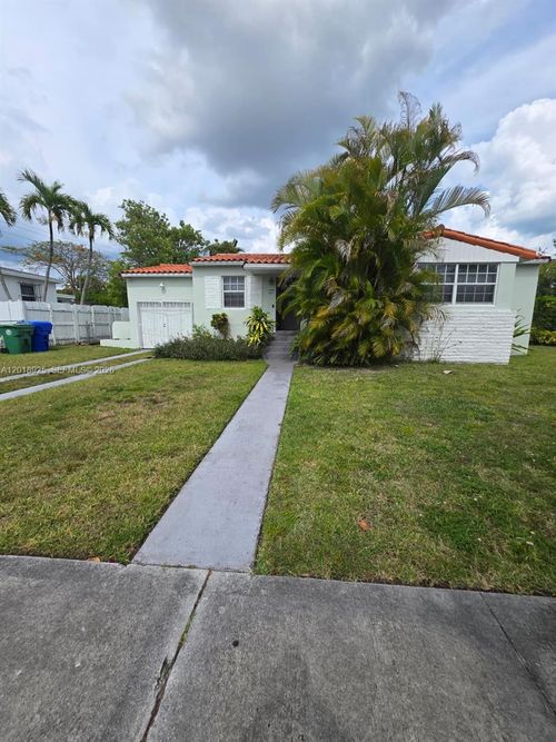 1611 Coral Gate Dr, Miami, FL, 33145 | Card Image