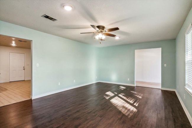 640 Cactus St, House other with 3 bedrooms, 2 bathrooms and null parking in Bridge City TX | Image 6