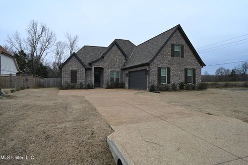 4007 Bakersfield Drive, Nesbit, MS, 38651 | Card Image