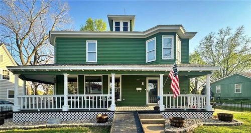 801 E Pearl St, Harrisonville, MO, 64701-1923 | Card Image