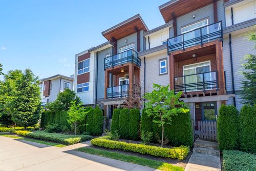 37-7947 209 St, Langley, BC, V2Y0Y6 | Card Image