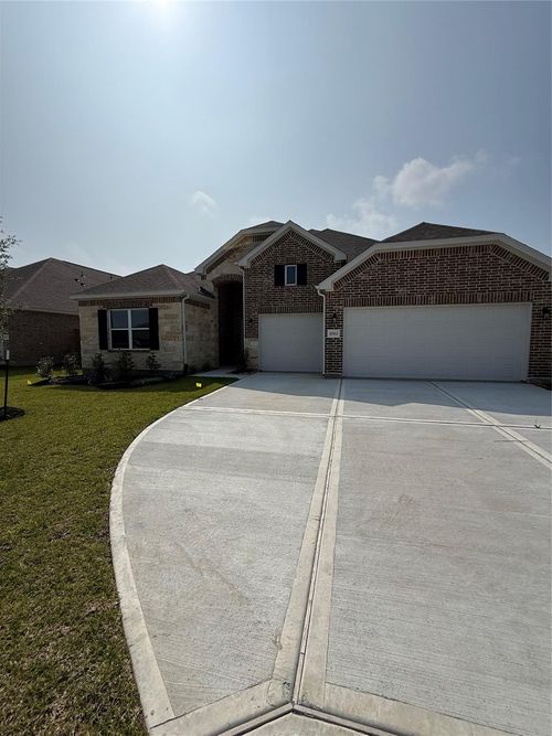 1061 Comal Trail, Dayton, TX, 77535 | Card Image