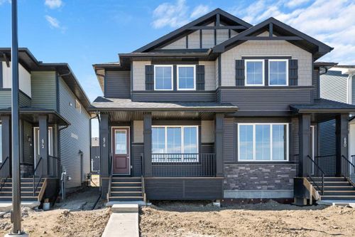 676 Sora Blvd Se, Calgary, AB, T3S0L6 | Card Image