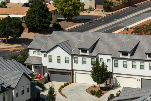 34-2600 Ocotillo Way, Santa Clara, UT, 84765-1257 | Card Image