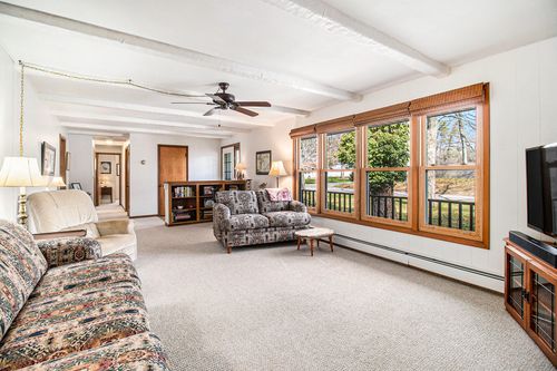 601 E Concord St, Pentwater, MI, 49449-9530 | Card Image