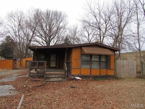 123 Richmond Drive, Fairview Heights, IL, 62208 | Card Image