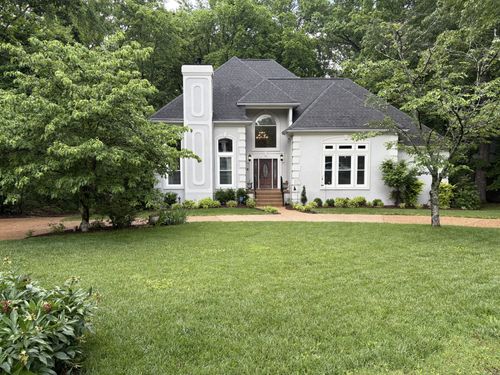 132 Laural Hill Dr, Smyrna, TN, 37167-4907 | Card Image