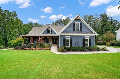 215 Wilshire Ter, White, GA, 30184-1202 | Card Image