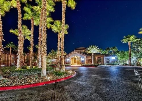2019-8250 N Grand Canyon Dr, Las Vegas, NV, 89166-3725 | Card Image